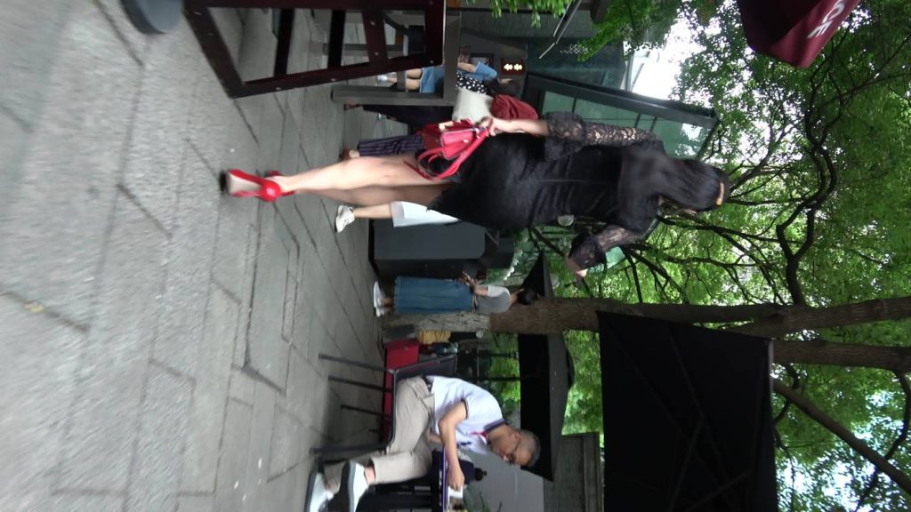 精選街拍攝影 No.001 性感蕾絲包臀裙高跟美女 [1V/1.40GB]插圖5