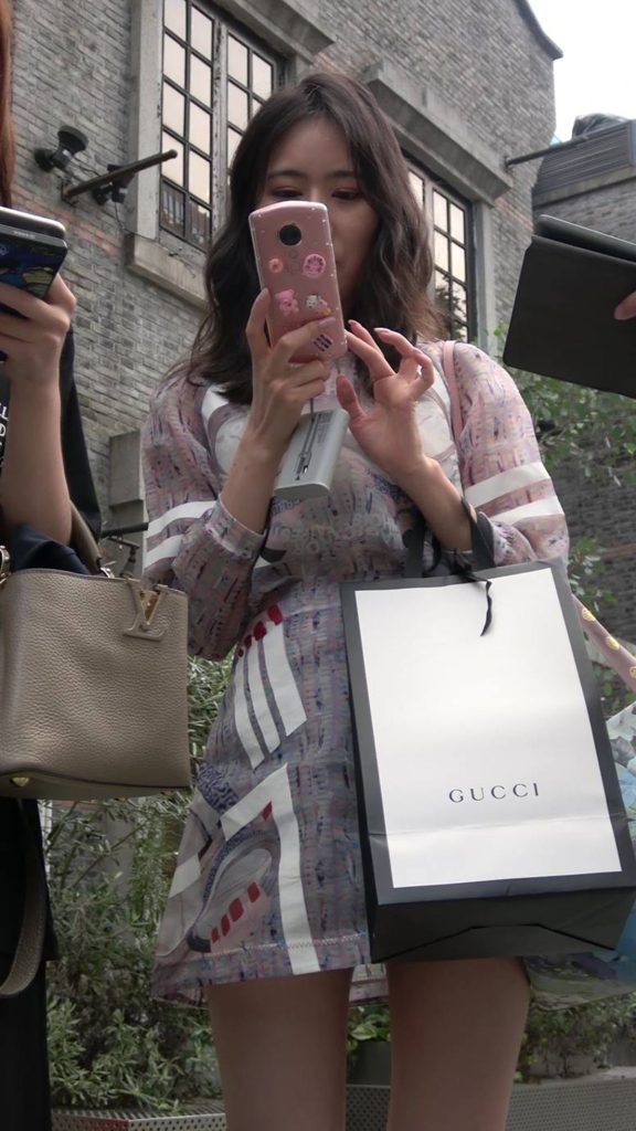 精選街拍攝影 No.002 性感美腿連衣裙MM [1V/1.34GB]插圖3