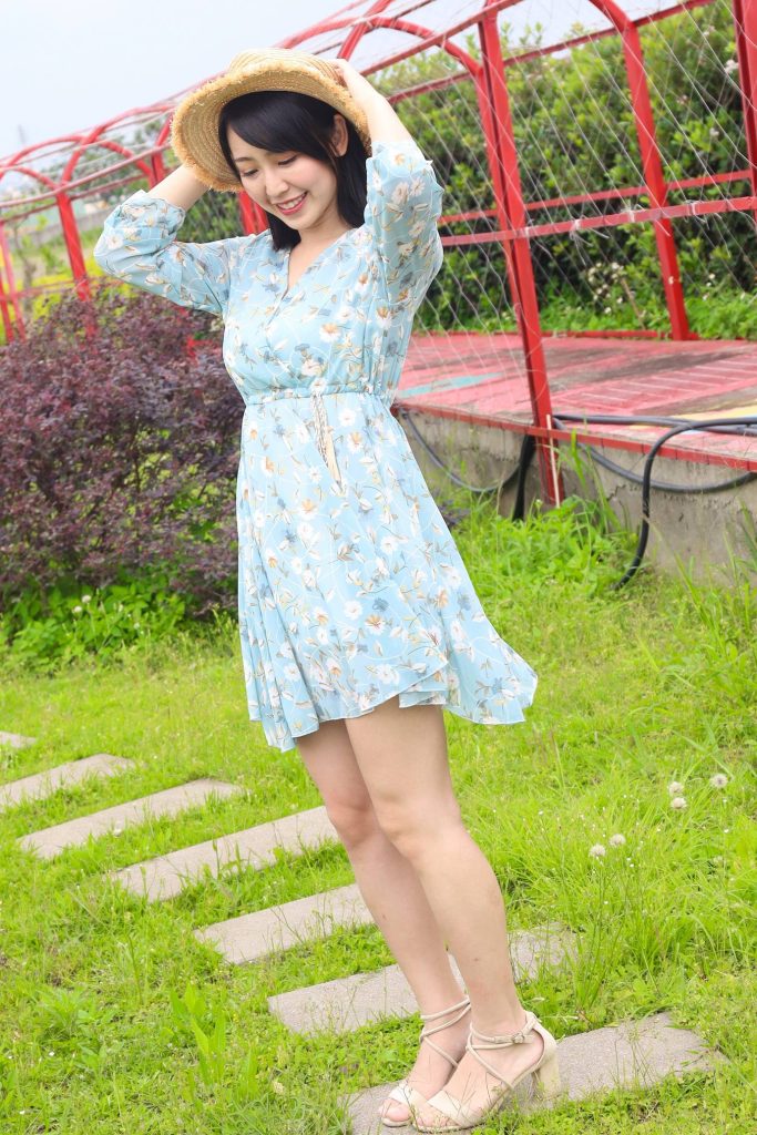 精選街拍攝影 No.019 陽光碎花裙 [67P/136MB]插圖1