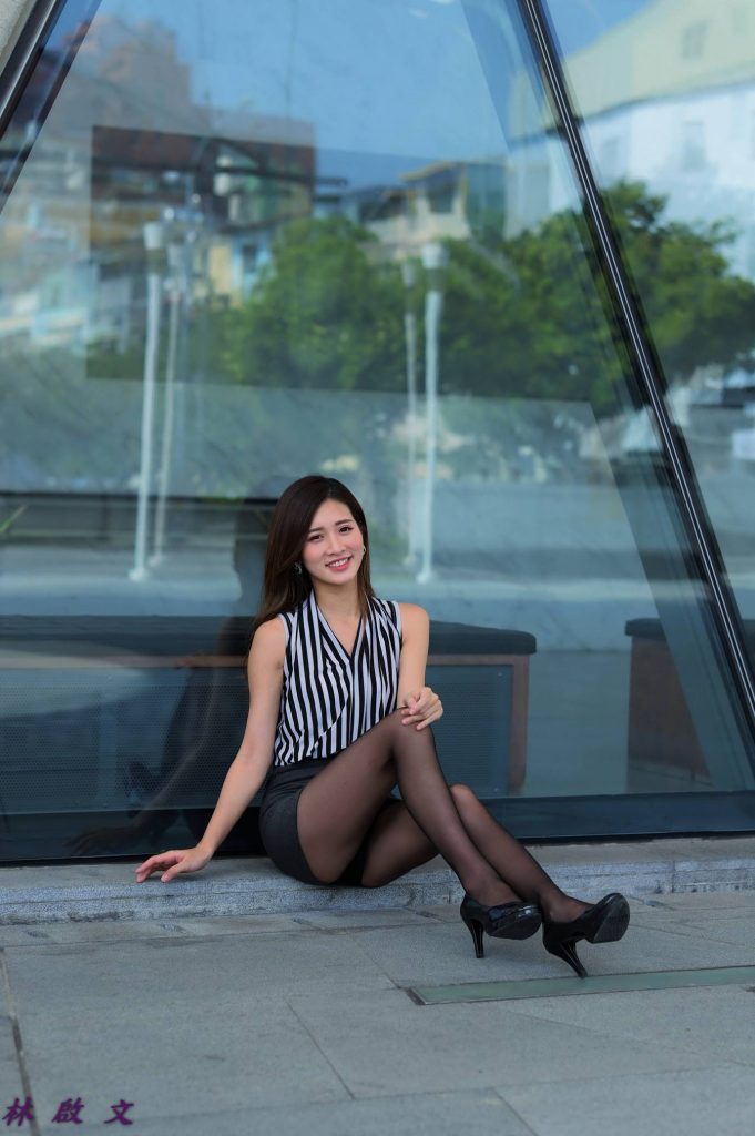 精選街拍攝影 No.056 張筠 OL黑絲高跟美腿 [47P/58MB]插圖3