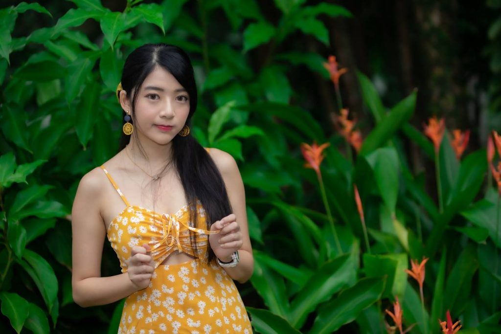 精選街拍攝影 No.063 湘芹 黃吊帶連衣裙高跟美腿 [22P/21MB]插圖1