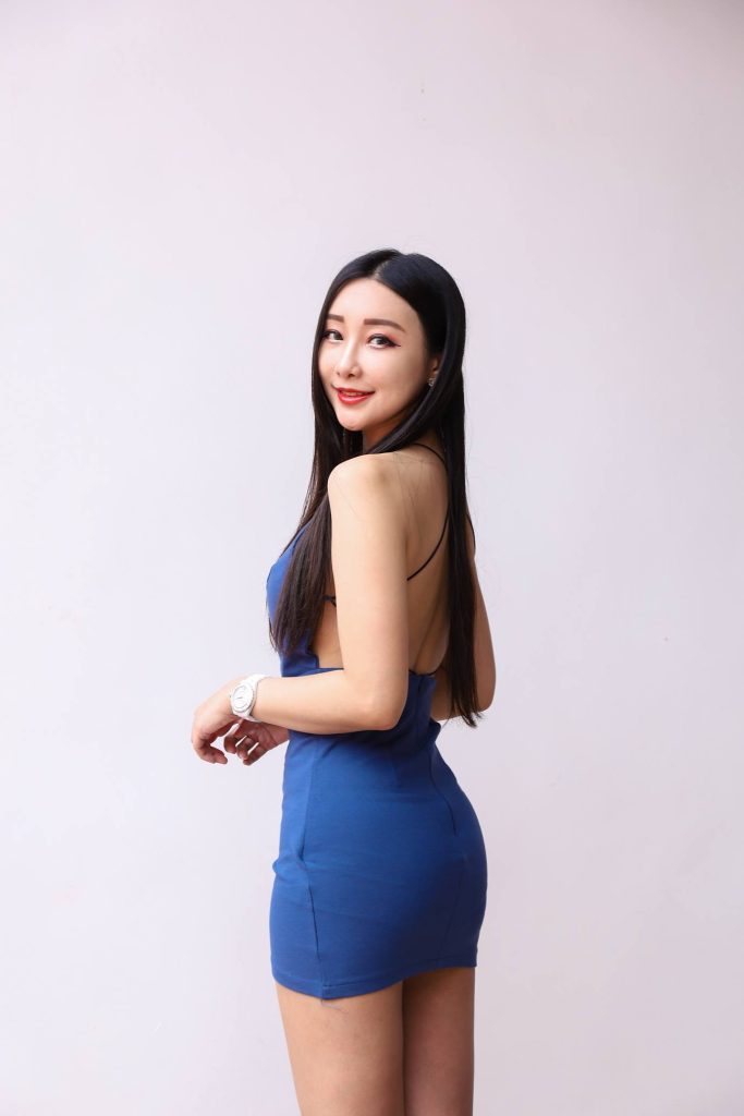 精選街拍攝影 No.074 吳采婕 吊帶連衣短裙涼高美腿 [50P/78MB]插圖5