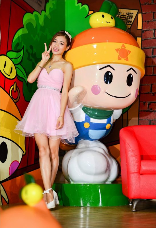 精選街拍攝影 No.083 張元偵 粉紅小禮服高跟美腿 001 [150P/467MB]-無料攝影圈