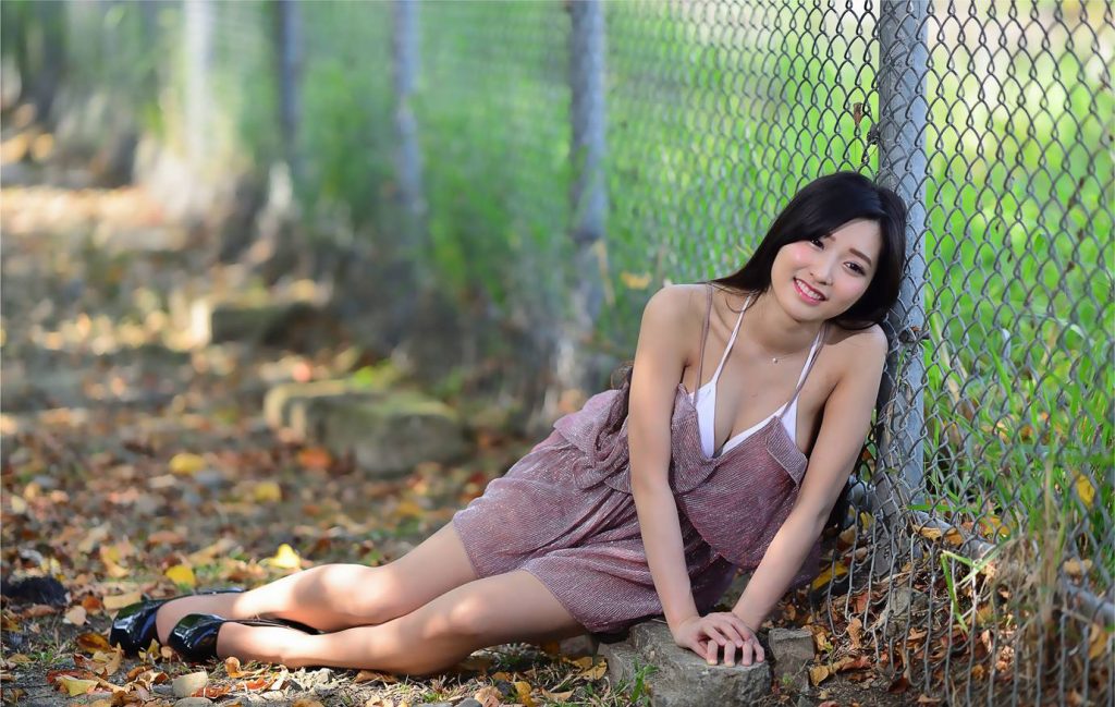 精選街拍攝影 No.087 鄭倪蓉 細吊帶連衣裙絲襪高跟美腿 [119P/235MB]插圖