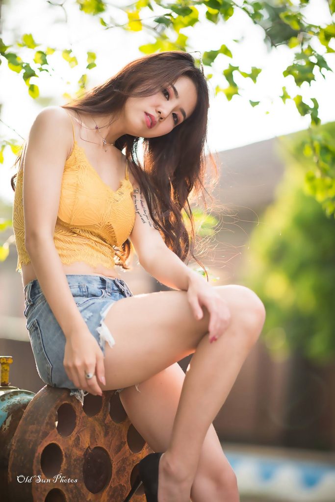 精選街拍攝影 No.090 Debby Chiu 露肚牛仔短褲高跟美腿 [53P/75MB]插圖5