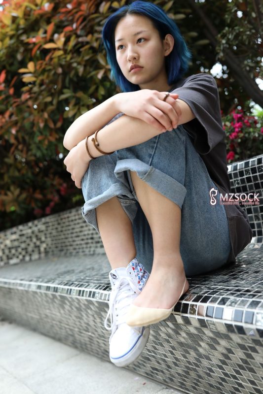 [MZSOCK]愛(ài)美足 No.006 圓子 [143P/586MB]-無(wú)料攝影圈