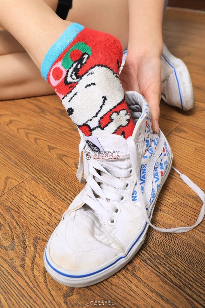 愛美足社區(qū) 2019-9-17 NO.058 大長腿叮叮 [91P/258MB]插圖1