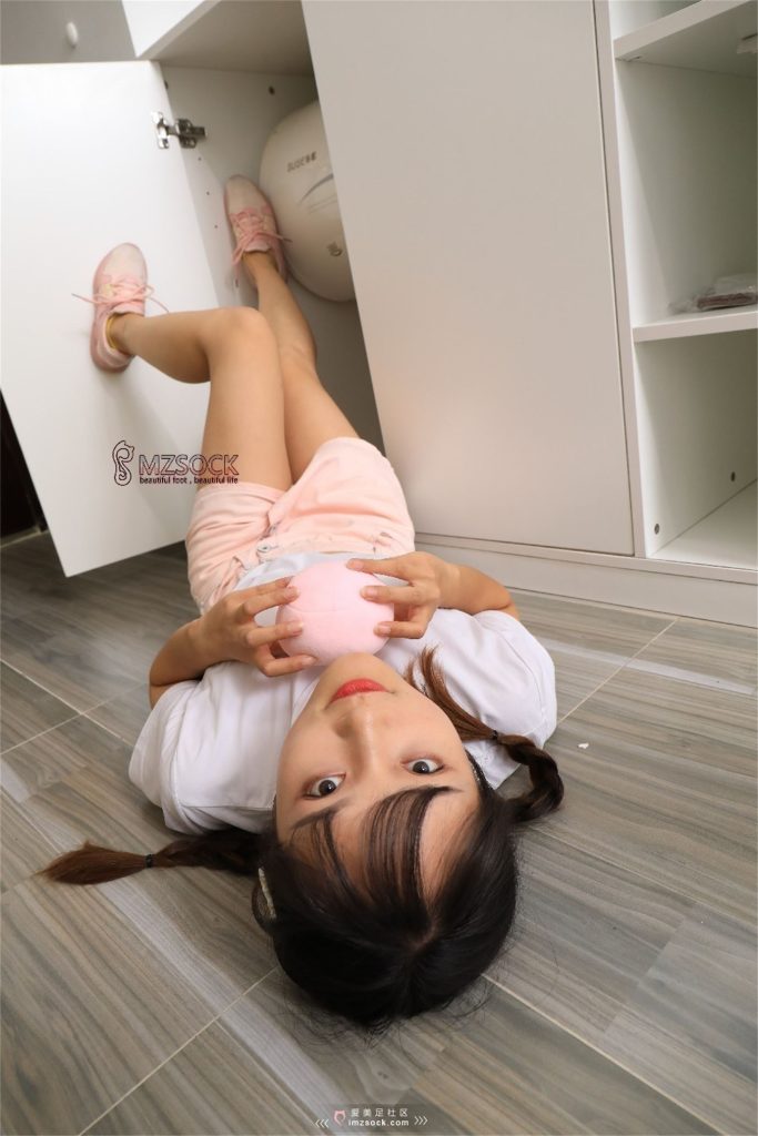 [MZSOCK]愛美足 No.060 果兒 [68P/122MB]插圖1