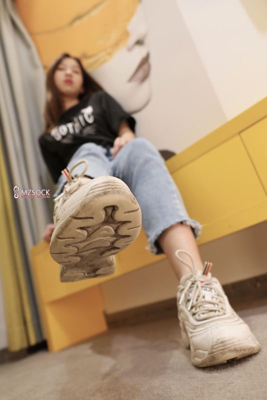 [MZSOCK]愛(ài)美足 No.078 小怡 [66P/240MB]-無(wú)料攝影圈