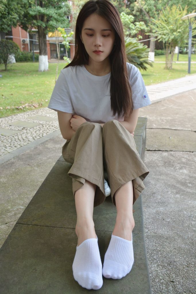 [織夢映像]NO.012 校園游記-春花秋月何時(shí)了[100P/1V/2.89GB]插圖1