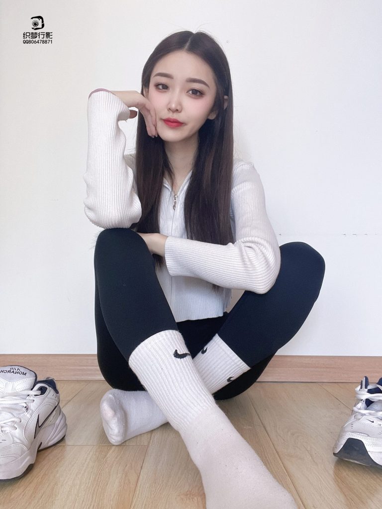 [織夢映像]NO.013 美女自拍系列第001期[77P/1V/2.10GB]插圖