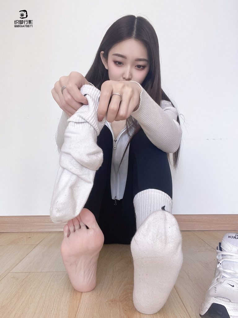 [織夢映像]NO.013 美女自拍系列第001期[77P/1V/2.10GB]插圖3