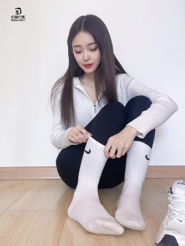 [織夢映像]NO.013 美女自拍系列第001期[77P/1V/2.10GB]-無料攝影圈