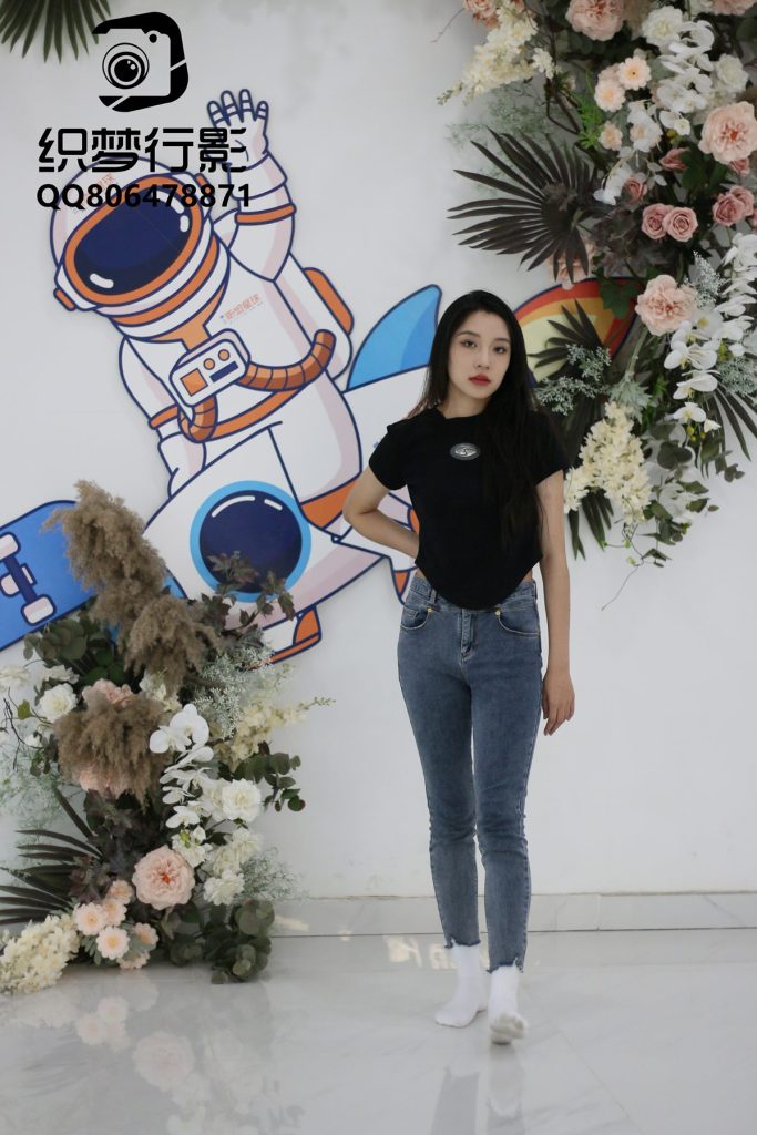 [織夢映像]NO.018 大家閨秀大美女白襪裸足[100P/1V/2.22GB]插圖2