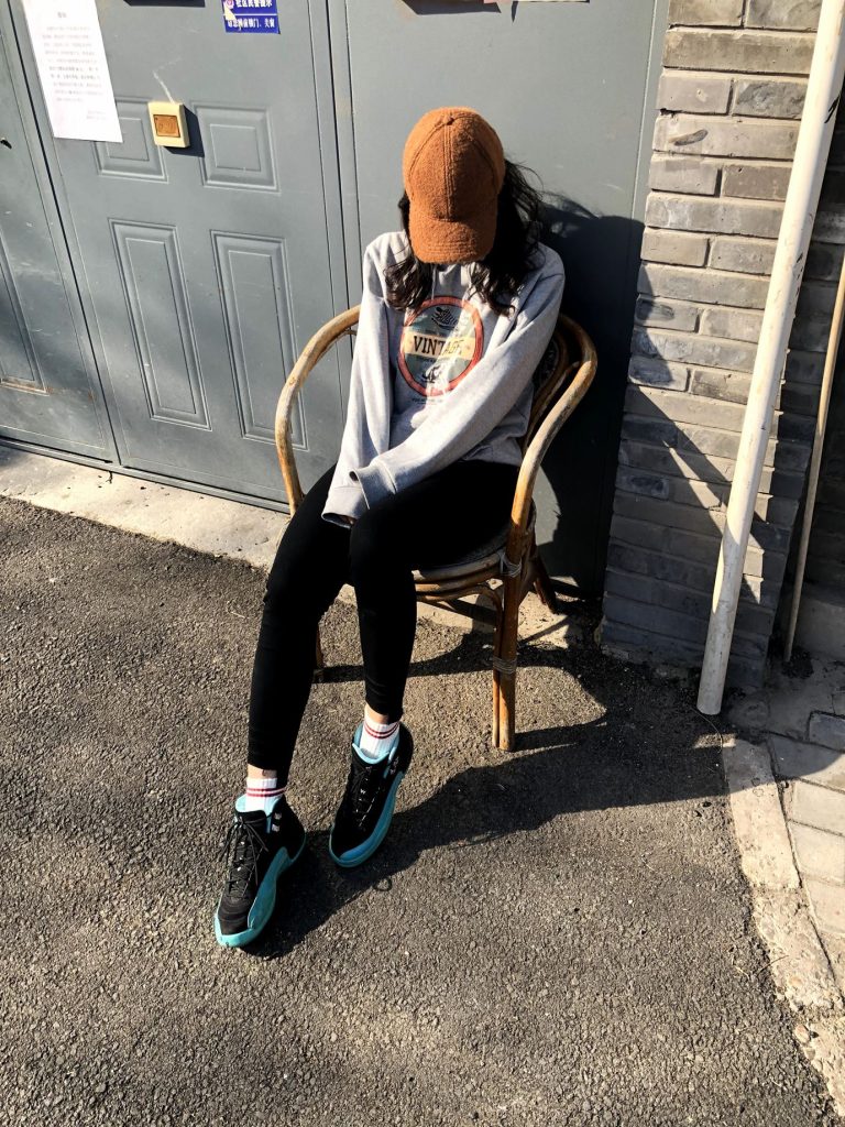 安喬喬兒(Nia喬喬) NO.001 戶外露腳腳[80P/274MB]插圖