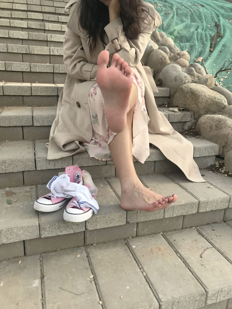 安喬喬兒(Nia喬喬) NO.005 仙女肉腳底[108P/432MB]插圖3