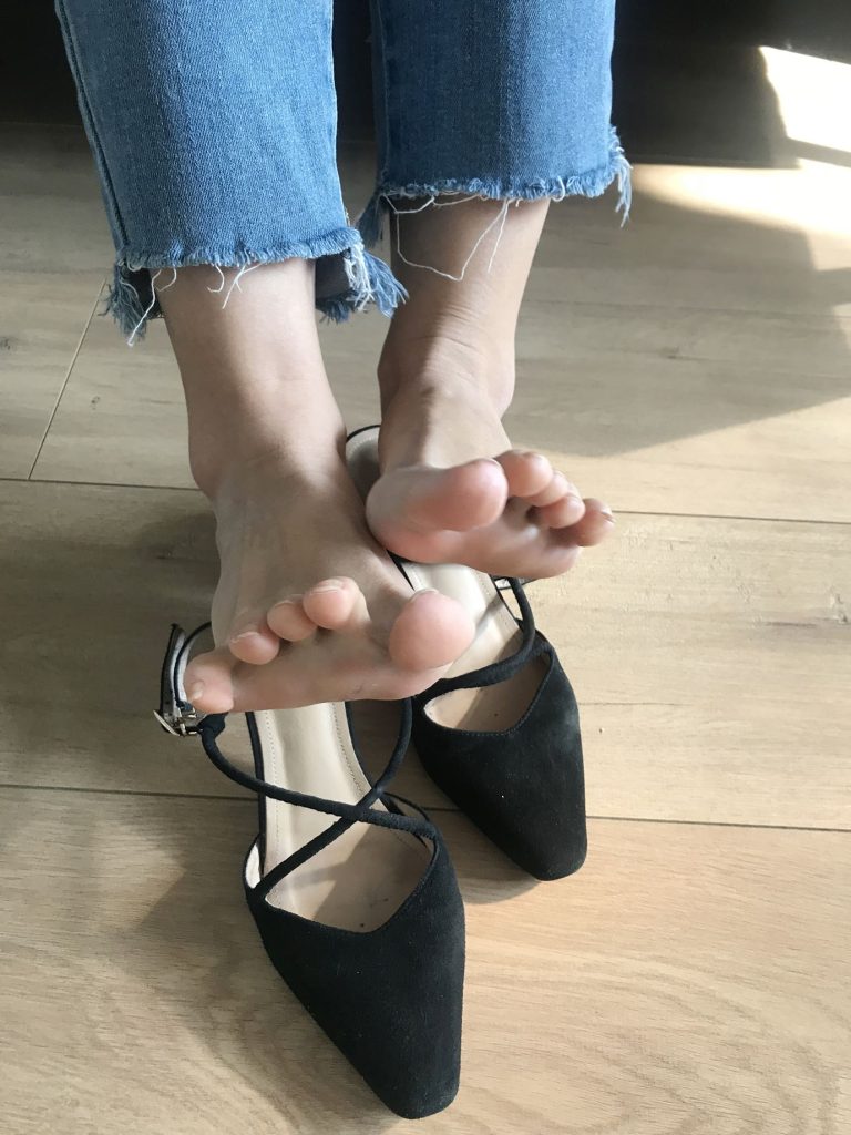 安喬喬兒(Nia喬喬) NO.015 臟腳踩雞蛋[116P/412MB]插圖2