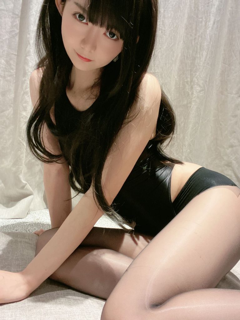 51醬 NO.001 – 黑紅泳裝[72P/2V/329MB]插圖3