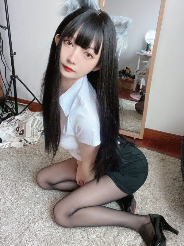 51醬 NO.003 - OL襯衣[20P/2V/108MB]-無料攝影圈