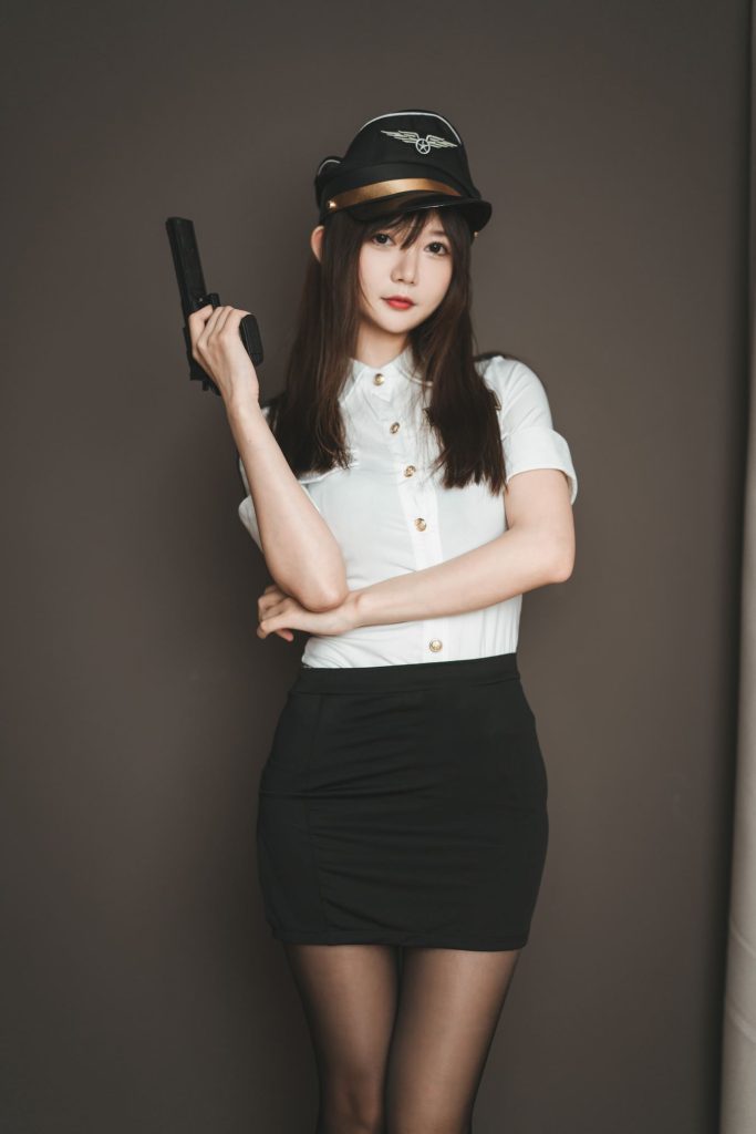 51醬 010 制服 [71P/399MB]插圖1