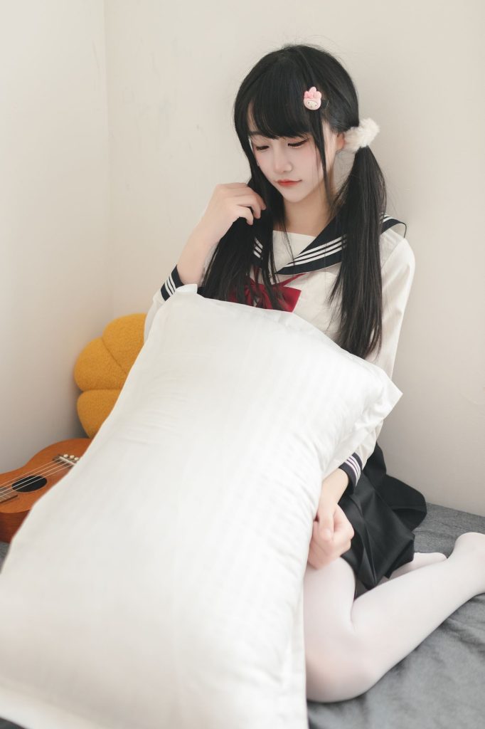 嗷嗚醬 NO.001 – 水手服[48P/410MB]插圖