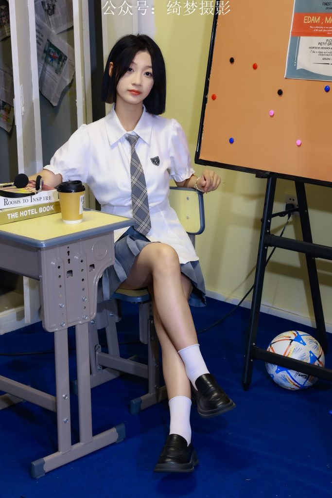 綺夢(mèng)攝影 2024.08.29 NO.010 Light 珍藏?zé)o修無水印版[632P/1V/12.6GB]插圖3