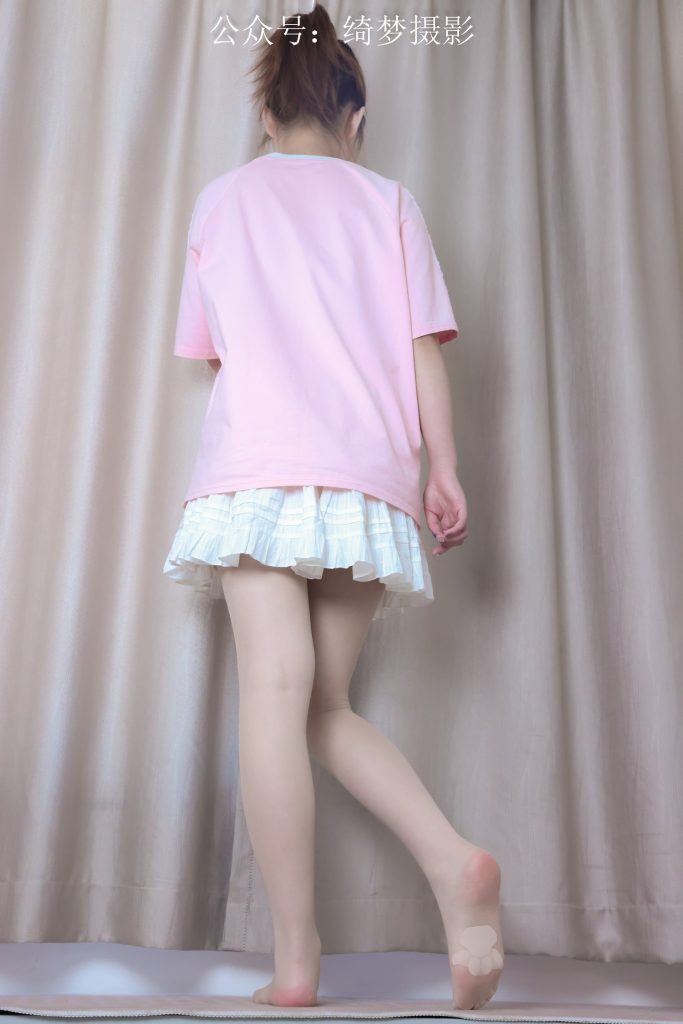 綺夢(mèng)攝影 2024.09.05 NO.017 露露 珍藏?zé)o修無(wú)水印版[1496P/1V/32.7GB]插圖1