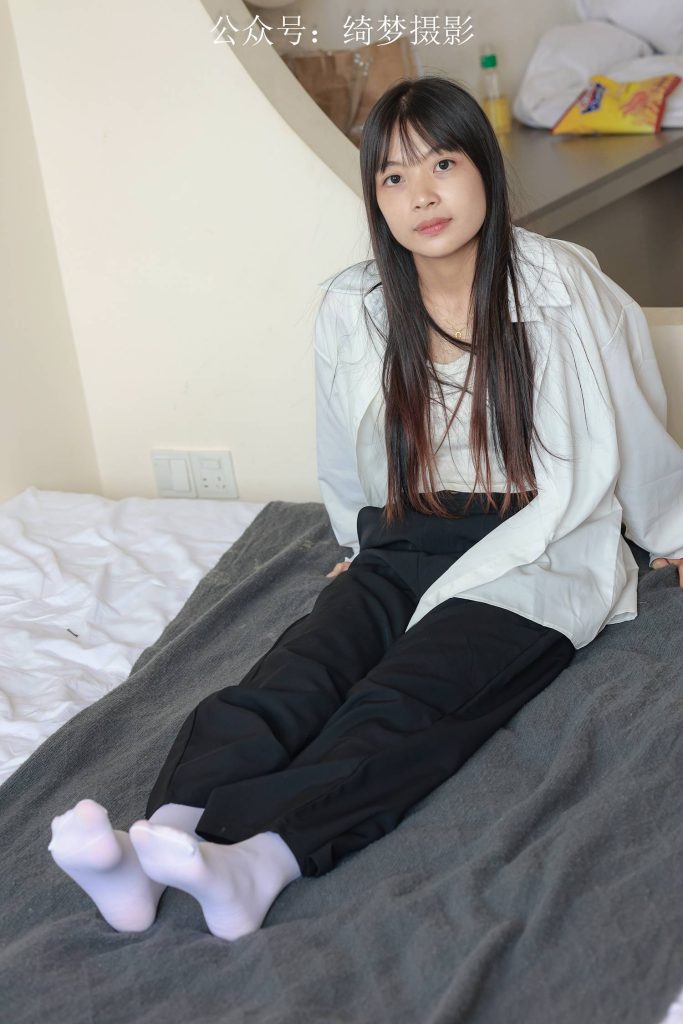 綺夢(mèng)攝影 2024.09.19 NO.027 團(tuán)子 珍藏?zé)o修無(wú)水印版[674P/7.77GB]插圖2