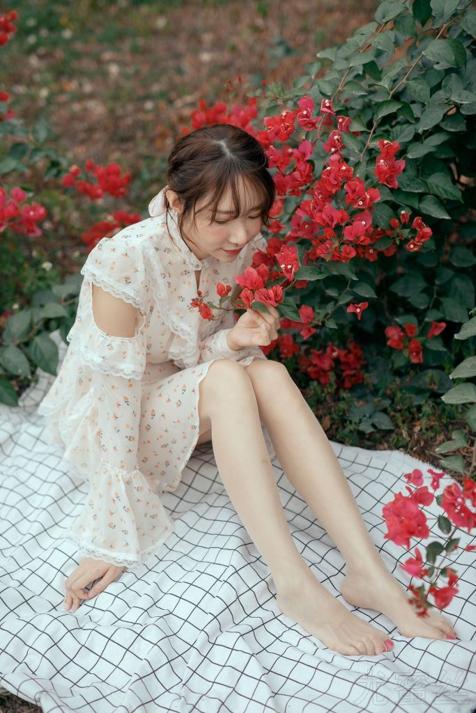 尤蜜絲攝影作品 NO.041 穿搭推廣展示圖集 野花香[30P/275MB]插圖2