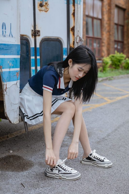 尤蜜絲攝影作品 NO.048 穿搭推廣展示圖集 絕對領(lǐng)域[51P/431MB]-無料攝影圈