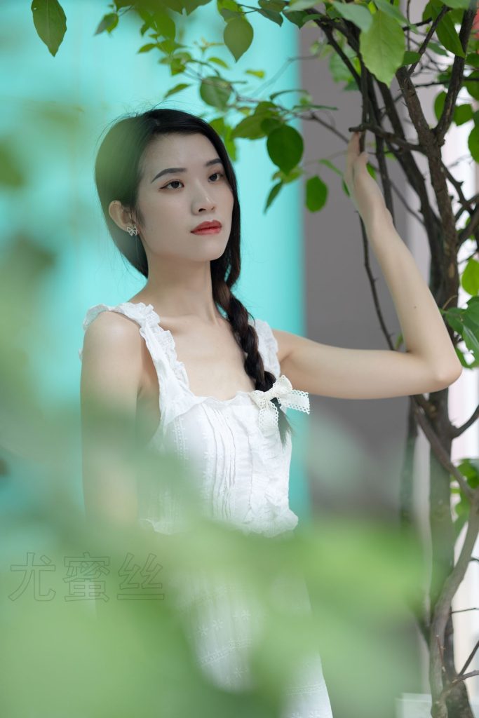 尤蜜絲攝影作品 NO.055 穿搭推廣展示圖集 白天使[37P/334MB]插圖2