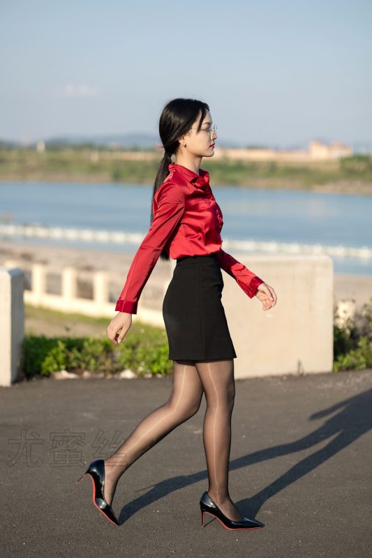 尤蜜絲攝影作品 NO.080 穿搭推廣展示圖集[87P/768MB]-無料攝影圈