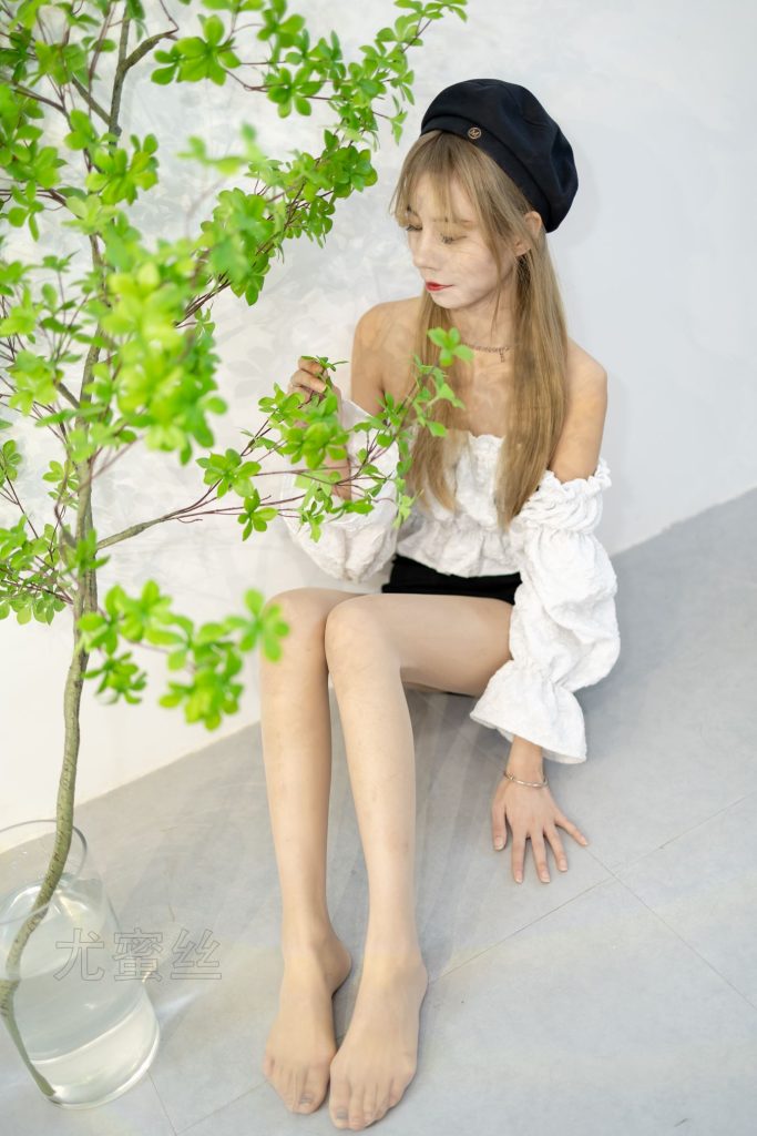 尤蜜絲攝影作品 NO.092 穿搭推廣展示圖集[88P/1V/847MB]插圖3