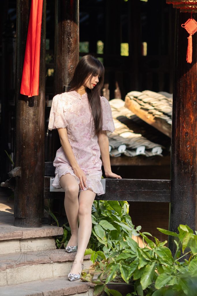 尤蜜絲攝影作品 NO.100 穿搭推廣展示圖集[95P/901MB]插圖1