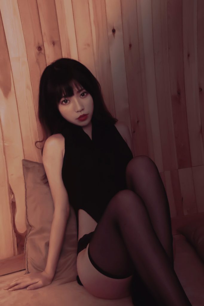 白易子教主 NO.021 – 高叉毛衣[26P/38.3MB]插圖2