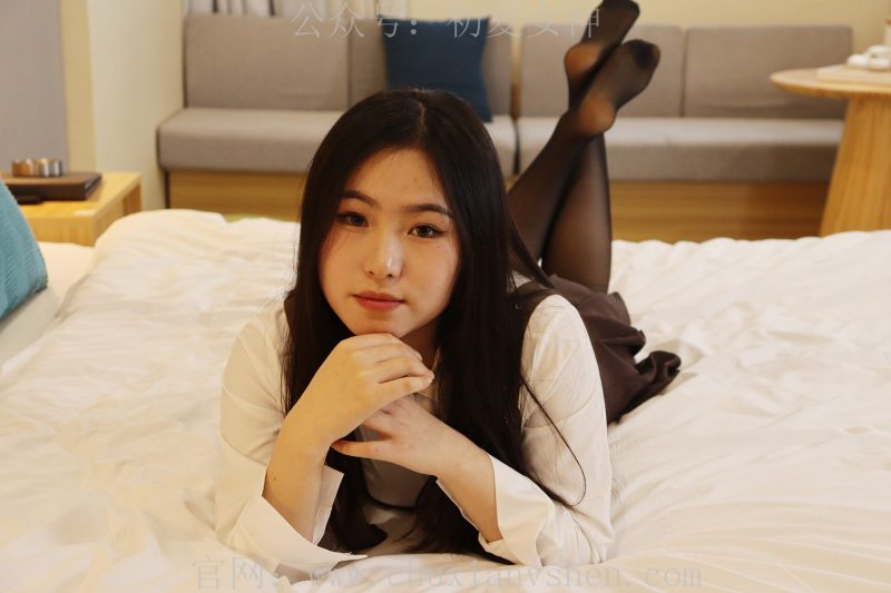 初夏女神 NO.007 水吉 咖啡JK四件套搭配小黑皮鞋[85P/1V/3.33GB]-無料攝影圈