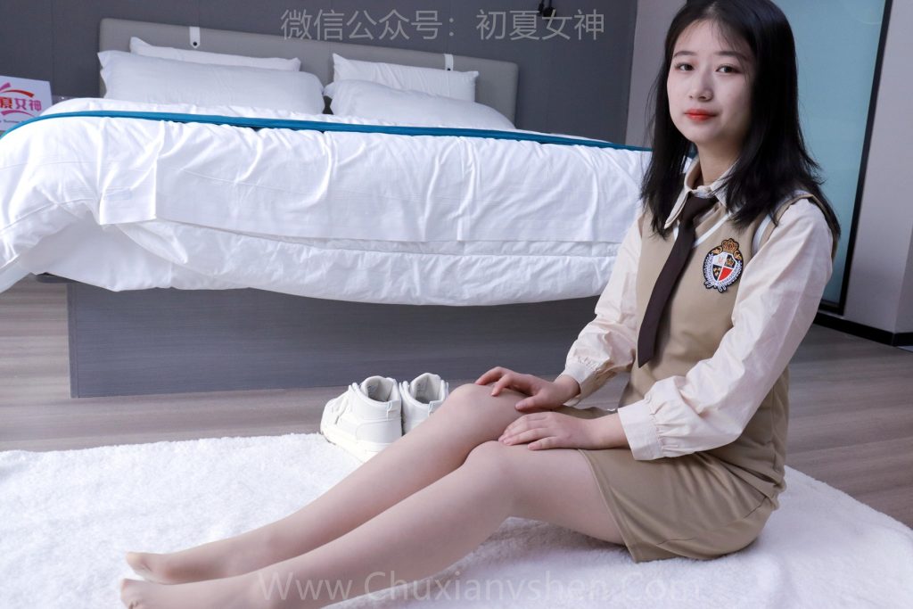 初夏女神 NO.018 念念 秋冬學(xué)院風(fēng)顯瘦連衣裙S碼搭配[131P/1V/4.42GB]插圖1