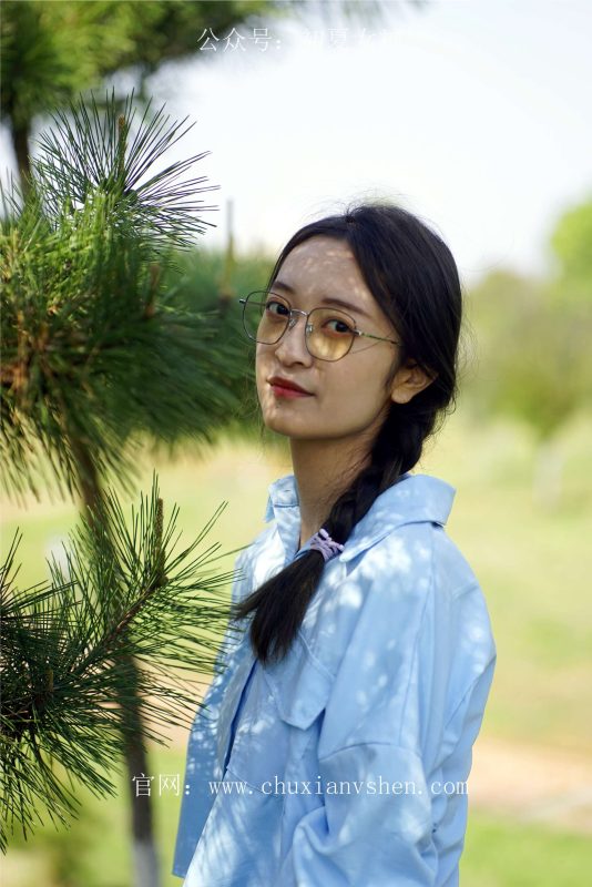 初夏女神 NO.028 依依 鄰家女孩-學習篇[140P/1V/6.12GB]-無料攝影圈