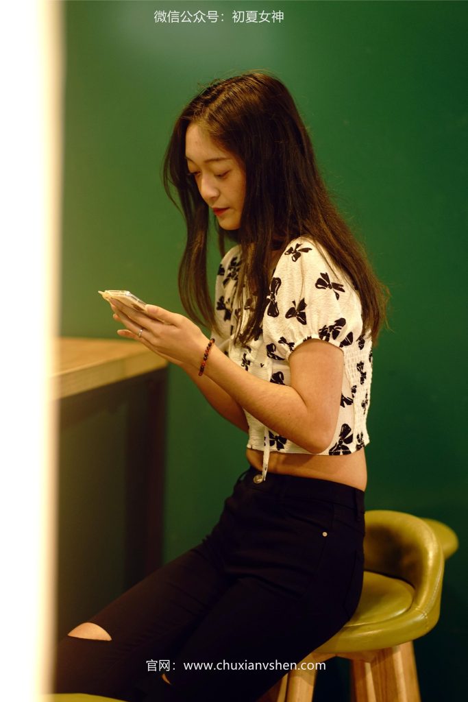 初夏女神 NO.030 依依 鄰家女孩-商場篇[88P/1V/3.83GB]插圖