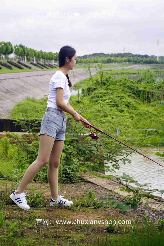 初夏女神 NO.048 依依 新手釣魚[114P/1V/3.94GB]插圖2