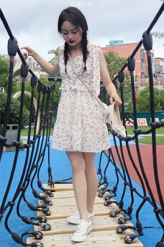 初夏女神 NO.050 雙雙 公園游玩[221P/1V/7.29GB]插圖3