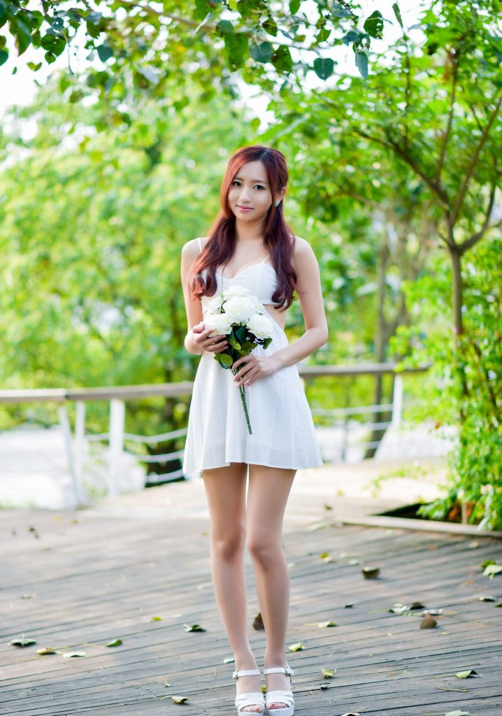 精選街拍攝影 No.109 Ming Ting 名婷 露背吊帶連衣短裙絲襪涼高美腿 [67P/203M]插圖2