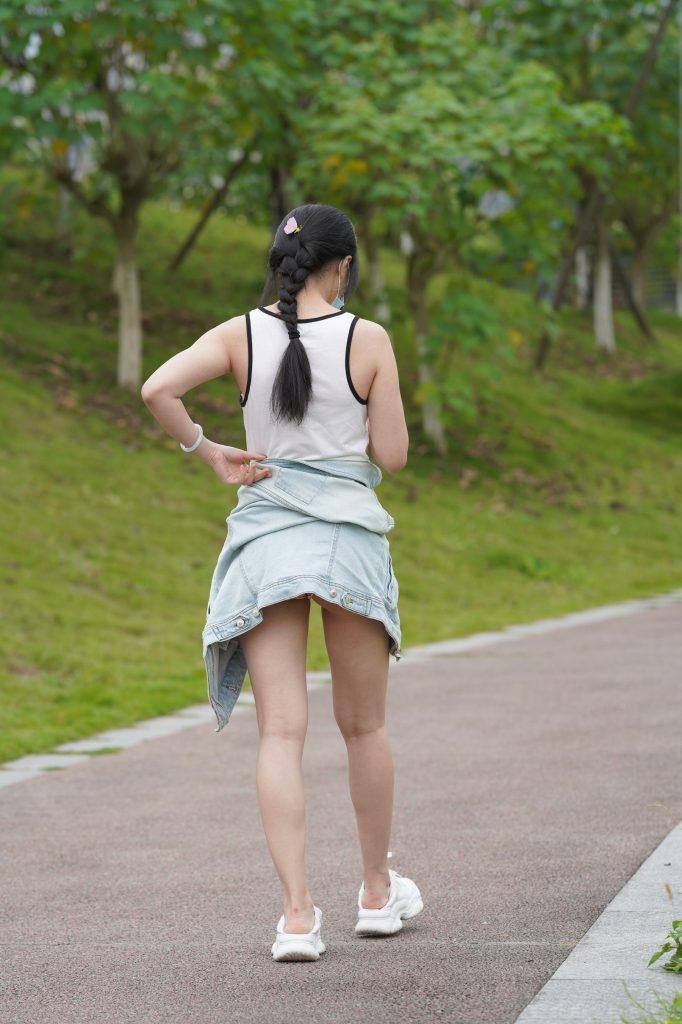 精選街拍攝影 No.151 國(guó)色美圖之清新可人的鄰家小妹（五） [64P/96M]插圖3