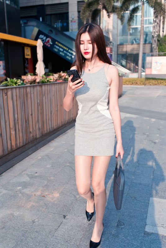 精選街拍攝影 No.180 午后休閑的包臀灰裙極品薄絲OL美女婷婷 4 [127P/108M]-無(wú)料攝影圈