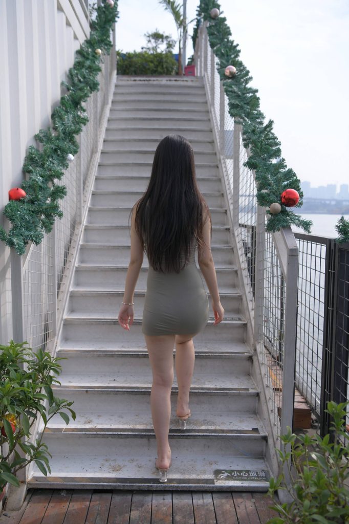 精選街拍攝影 No.247 時(shí)尚靚麗的嫩白美腿（九） [100P/116M]插圖