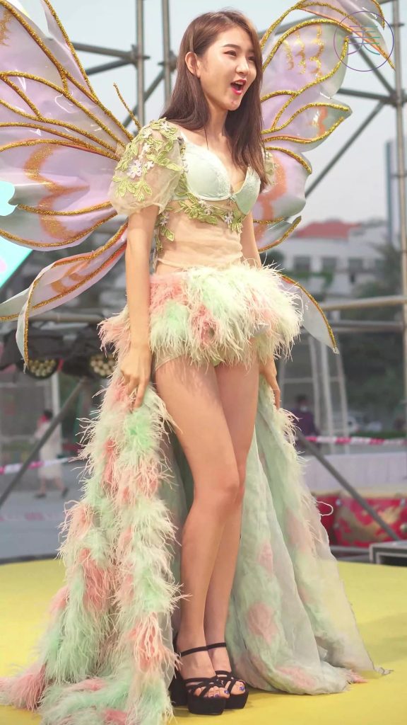 NO.0145 2021 廣州安華匯維密內(nèi)衣秀 Victoria’s Secret Fashion[1V/471MB]插圖1