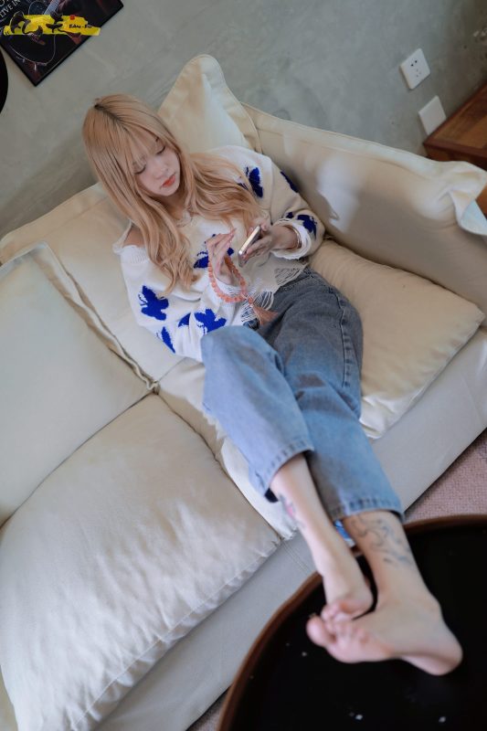 凡夫攝影 NO.0004 - 小恩白棉襪裸足[184P/2V/4.00GB]-無料攝影圈