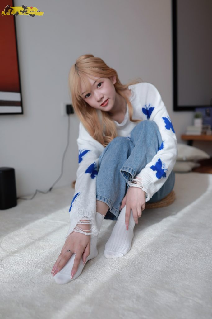 凡夫攝影 NO.0004 – 小恩白棉襪裸足[184P/2V/4.00GB]插圖2