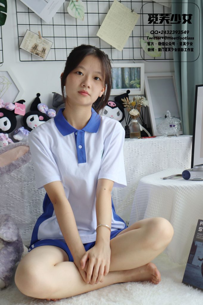 [覓芙少女]NO.002 懷念17歲的校服與蟬鳴交織的夏天[106P/1V/8.45GB]插圖2