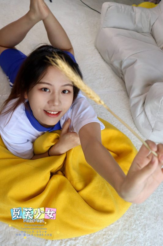 [覓芙少女]NO.006 初夏微風中揚起的馬尾，是青春里最美的記憶[133P/1V/2.80GB]-無料攝影圈